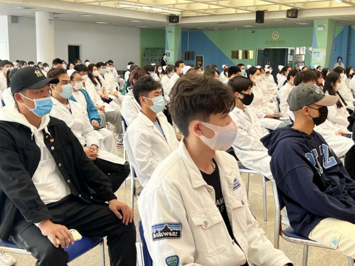 7e3304fc3794e486b906d4efb767998