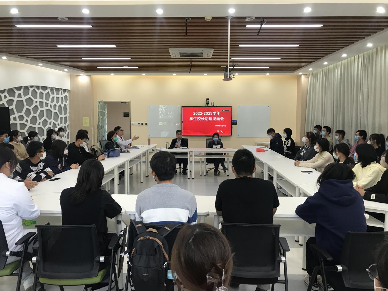 970f8203f240b2640d512d8b822e65a