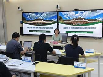 b85a727a9292986edb7149bb99b4ba3b